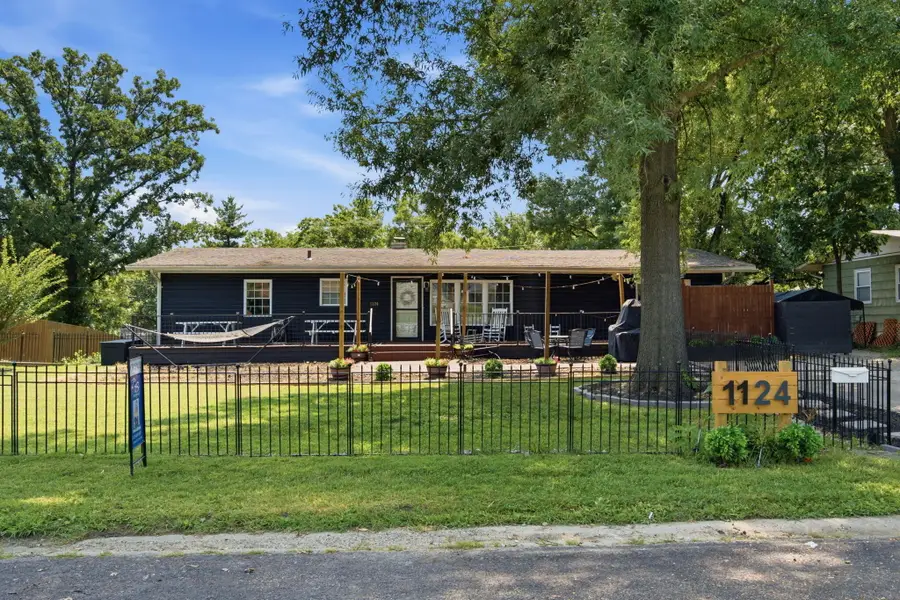 1124 St. Christopher St, Columbia, MO 65203 - #2