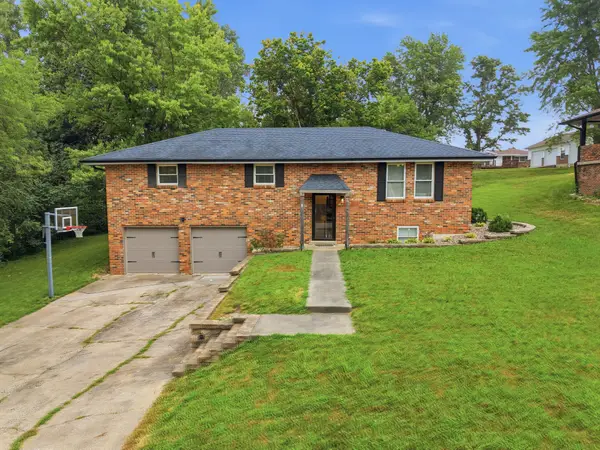 720 Kevin Dr, JEFFERSON CITY, MO 65109