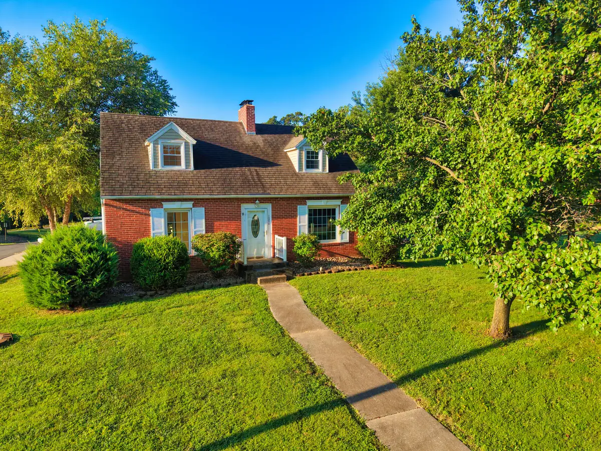 1000 W Burkhart St, Moberly, MO 65270 - #1