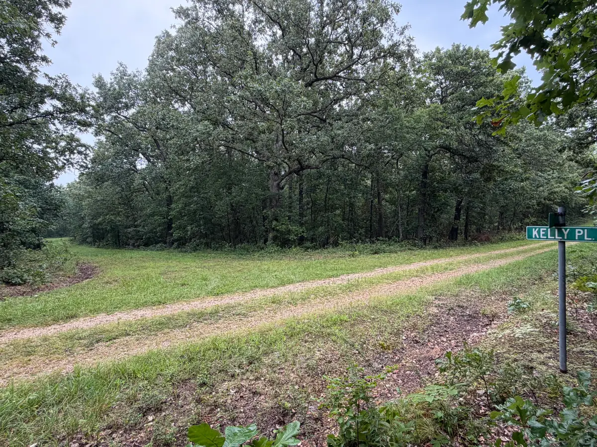 3289-3292 Kelly Pl, Edwards, MO 65326 - #1
