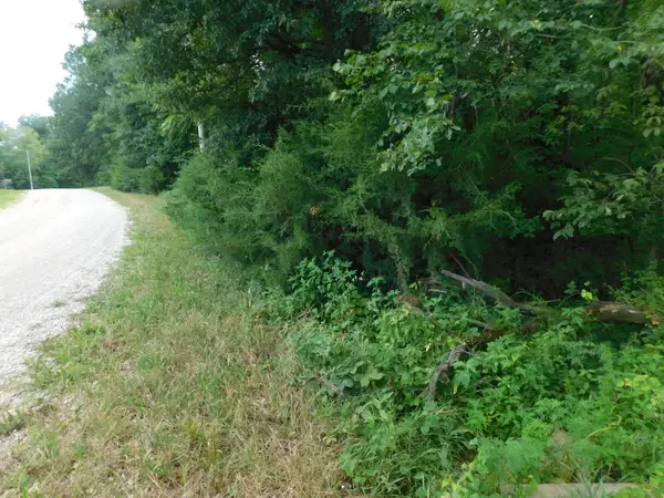 3100 County Road 2370, MOBERLY, MO 65270