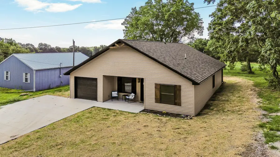 12923 Jefferson St, Russellville, MO 65074 - #2
