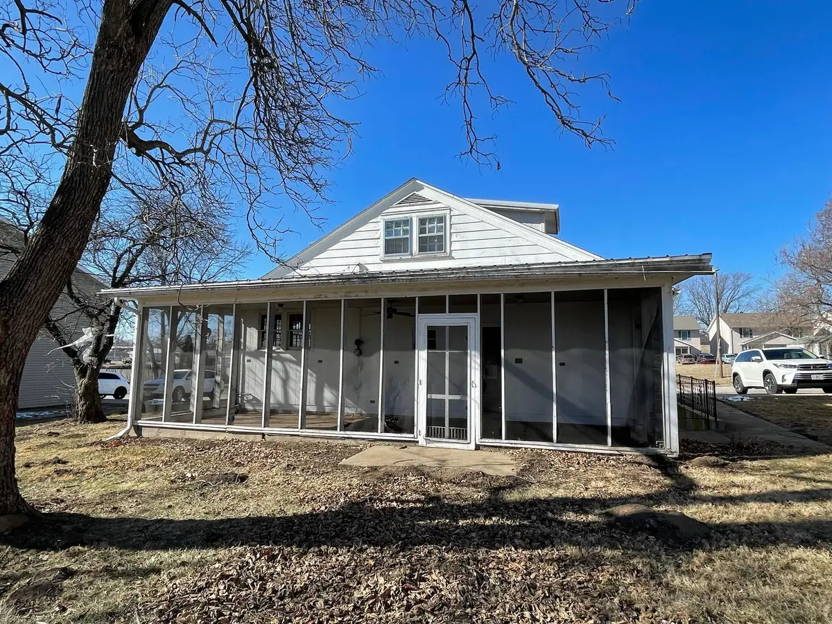 902-906 S Sheridan St #VARIOUS, Kirksville, MO 63501 - #1