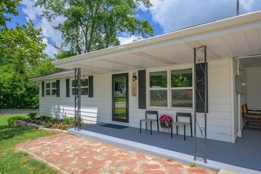 11812 Pine St, Centertown, MO 65023 - #2