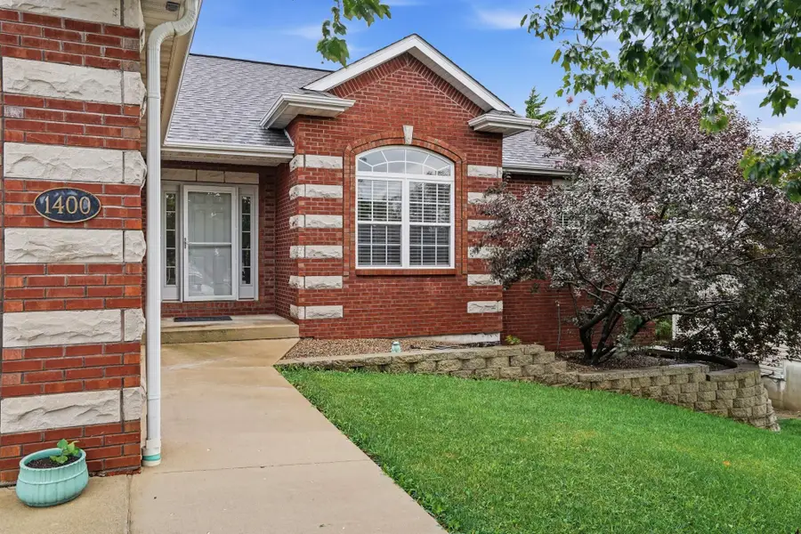 1400 Carolina Dr, Columbia, MO 65202 - #3