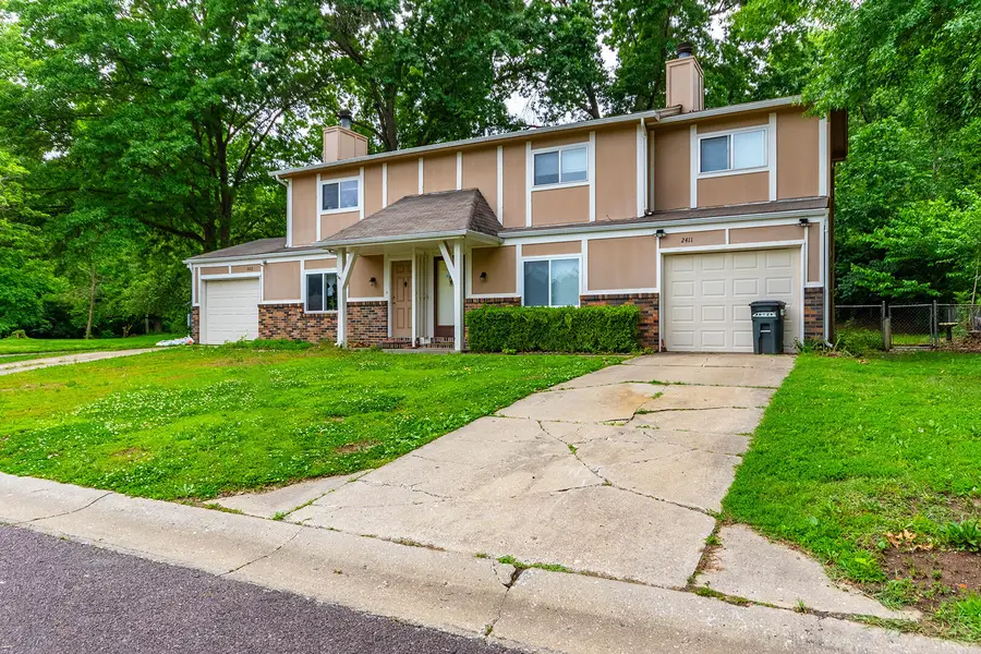 2411-2413 S Kendallwood Rd, Columbia, MO 65203 - #2