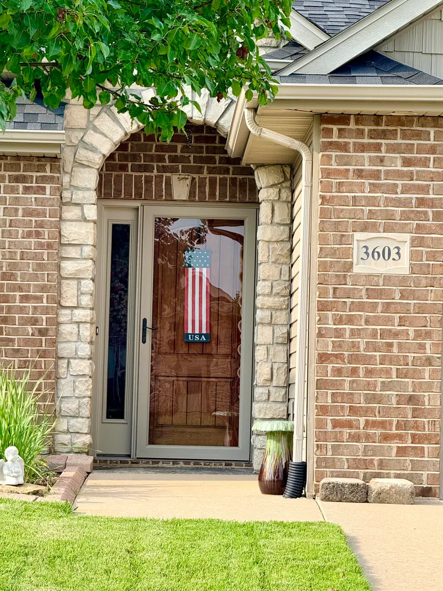 3603 Chestnut Dr, Columbia, MO 65202 - #2