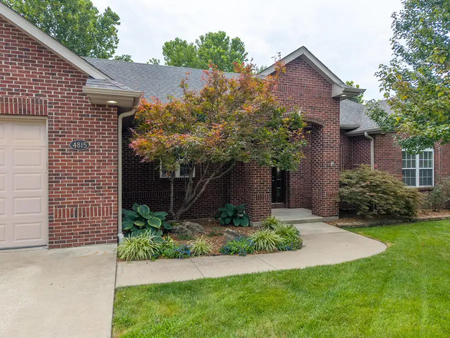 4815 Norfolk Ct, Columbia, MO 65203 - #2
