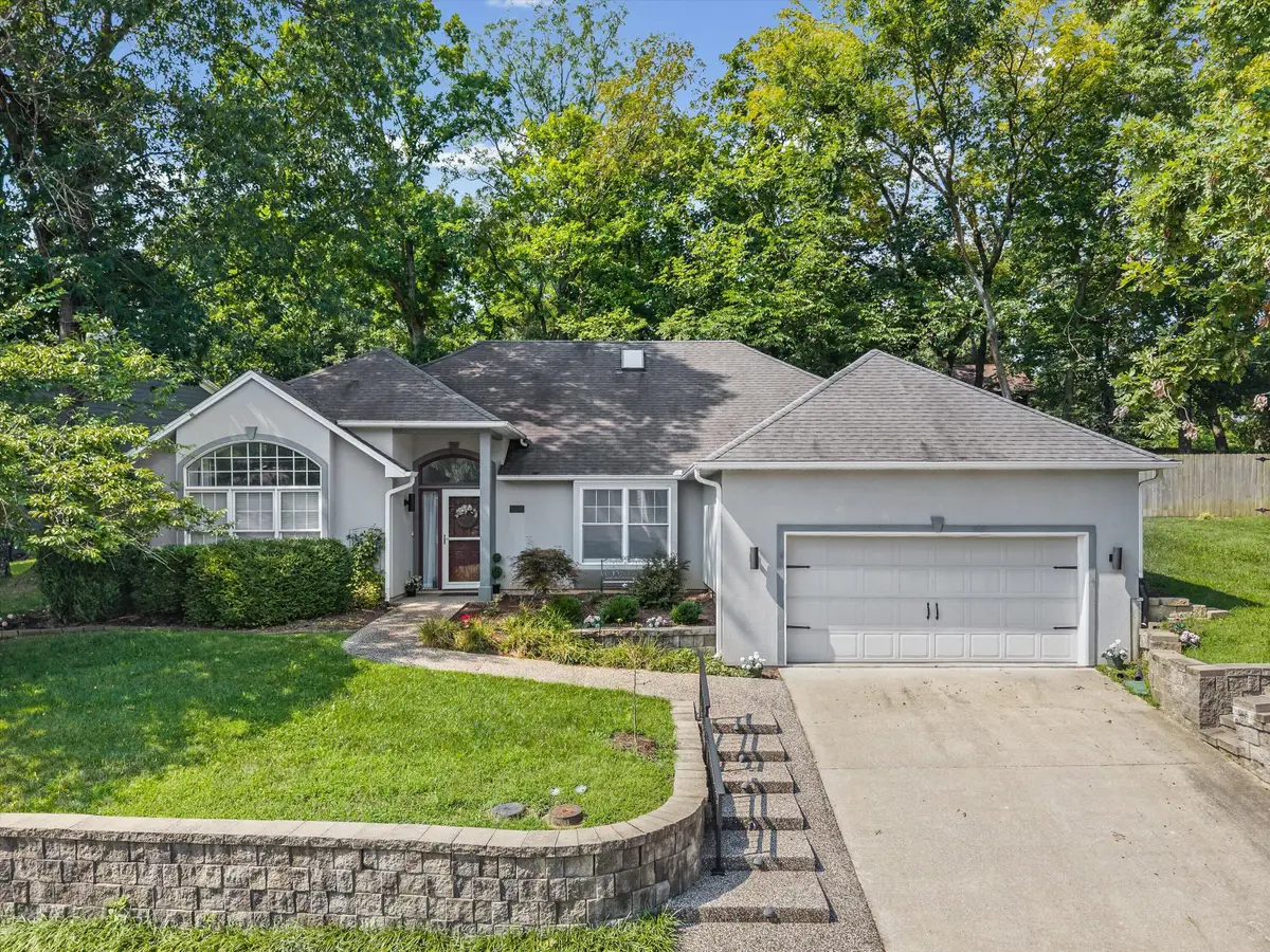 5507 Dalcross Dr, Columbia, MO 65203 - #1