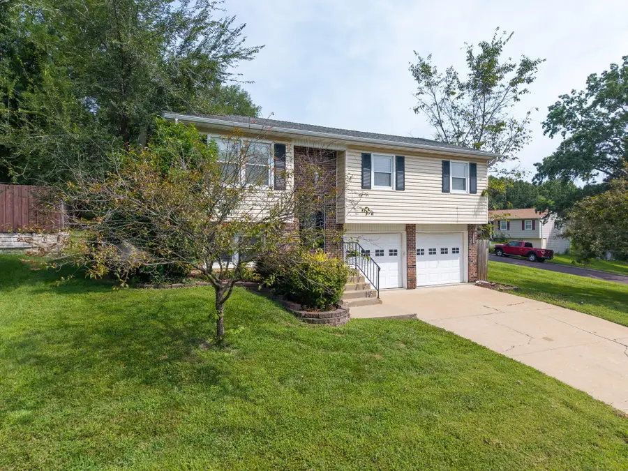 1751 Crockett Dr, Columbia, MO 65203 - #2