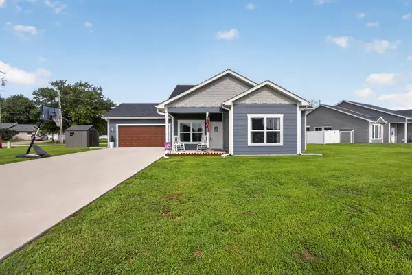 965 N Hickman St, CENTRALIA, MO 65240