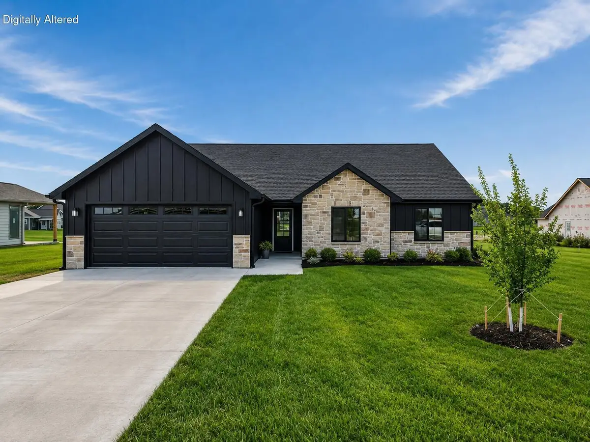 2006 Sterling Dr, Moberly, MO 65270 - #1