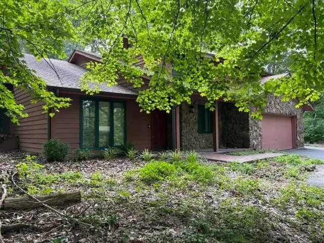 7431 Cave Creek Rd, Columbia, MO 65203 - #2
