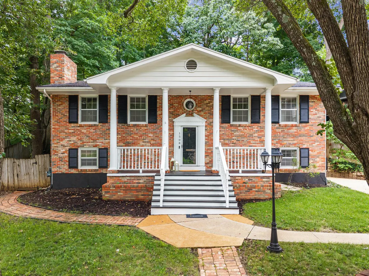 1508 Woods Ct, Columbia, MO 65203 - #1
