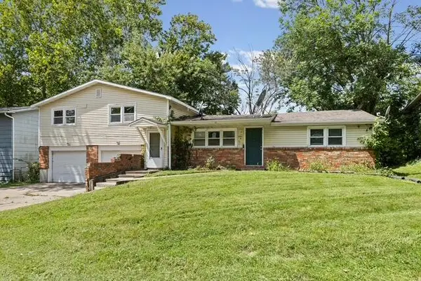 6001 N Teresa Dr #A & B, COLUMBIA, MO 65202