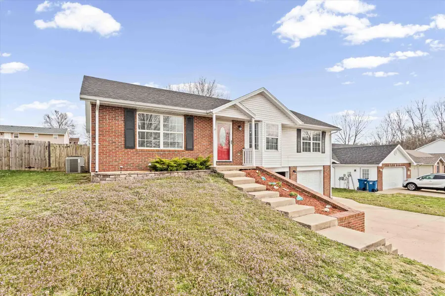 3834 Liverpool Dr, Jefferson City, MO 65109 - #3