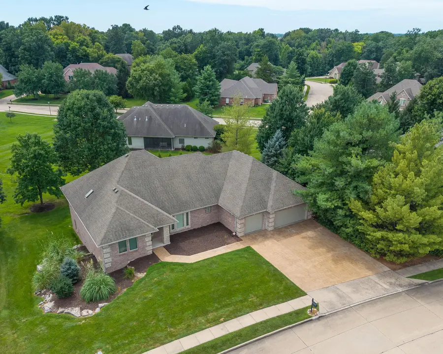 1704 Dunhill Way, Columbia, MO 65203 - #2