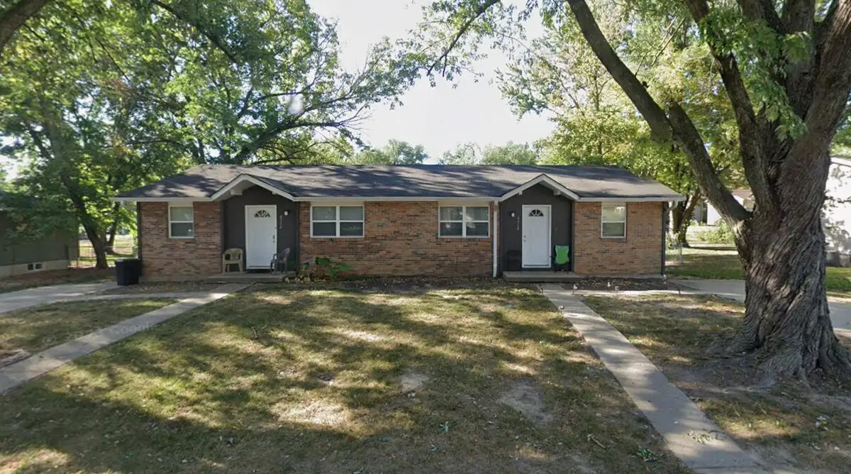 4316-18 W Bethany Dr, Columbia, MO 65203 - #1