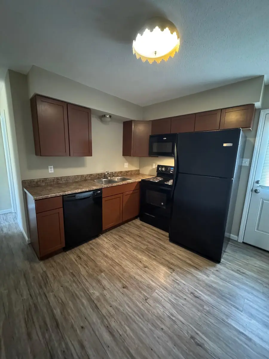 4316-18 W Bethany Dr, Columbia, MO 65203 - #3