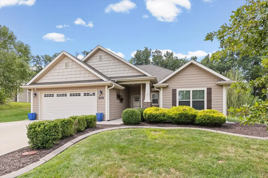 3404 Crape Myrtle Dr, Columbia, MO 65203 - #2