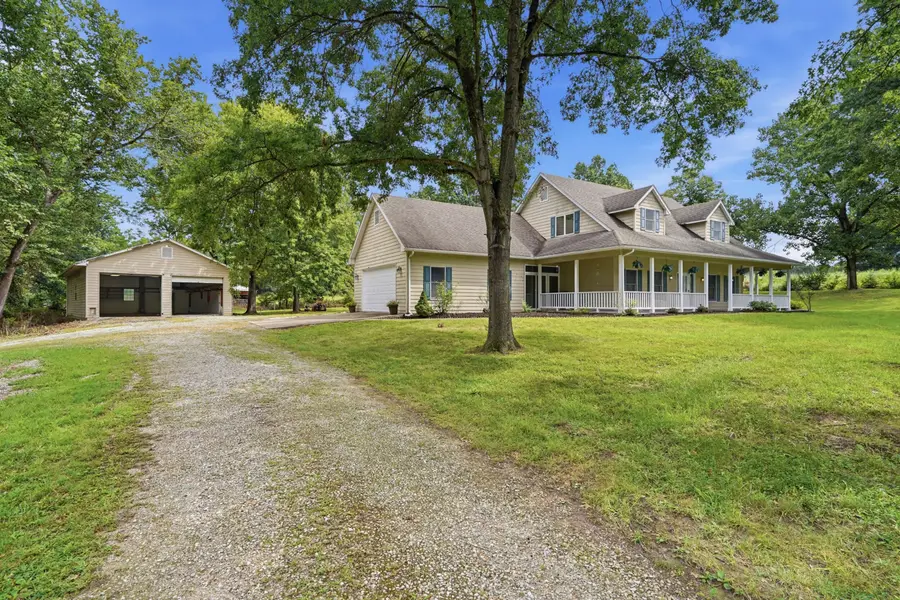 8491 E Mt. Zion Church Rd, Hallsville, MO 65255 - #3