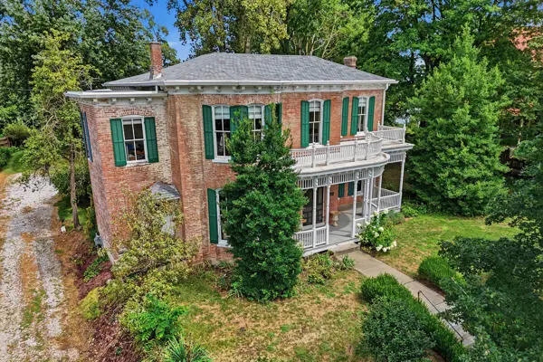 617 E High St, Boonville, MO 65233 - #1