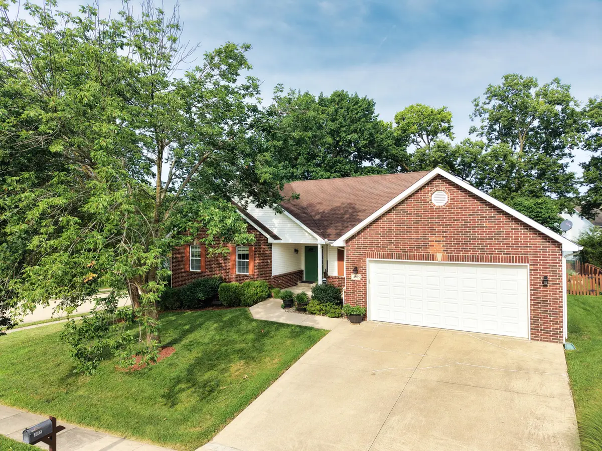 4805 Newcastle Dr, Columbia, MO 65203 - #1