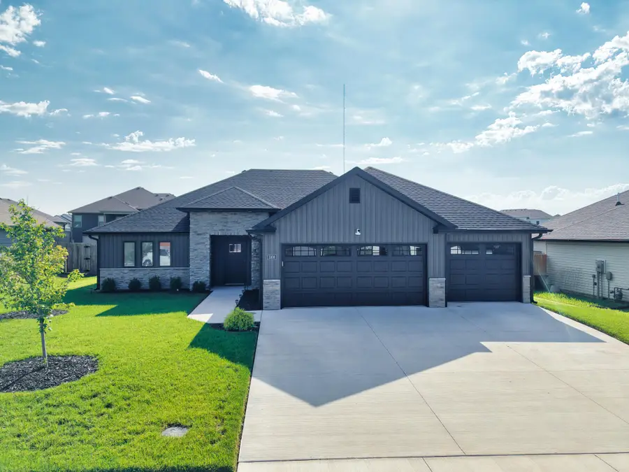 3308 Gray Birch Dr, Columbia, MO 65202 - #2