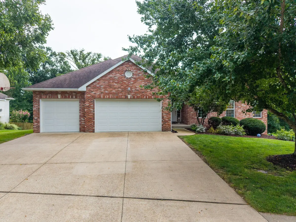 1808 Muirfield Dr, Columbia, MO 65203 - #1