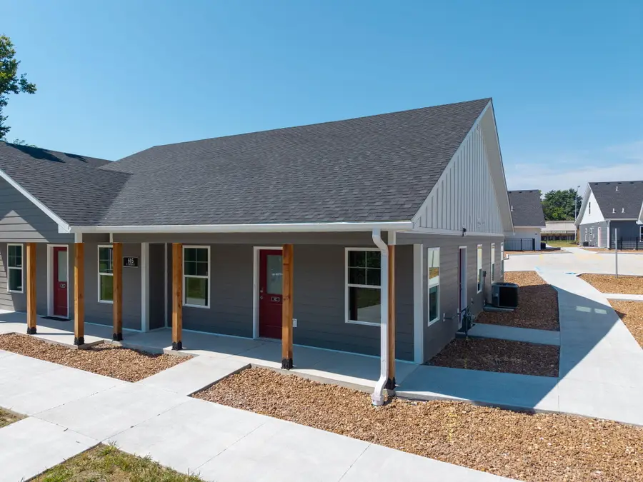 605 N 4th St #102, Columbia, MO 65201 - #2