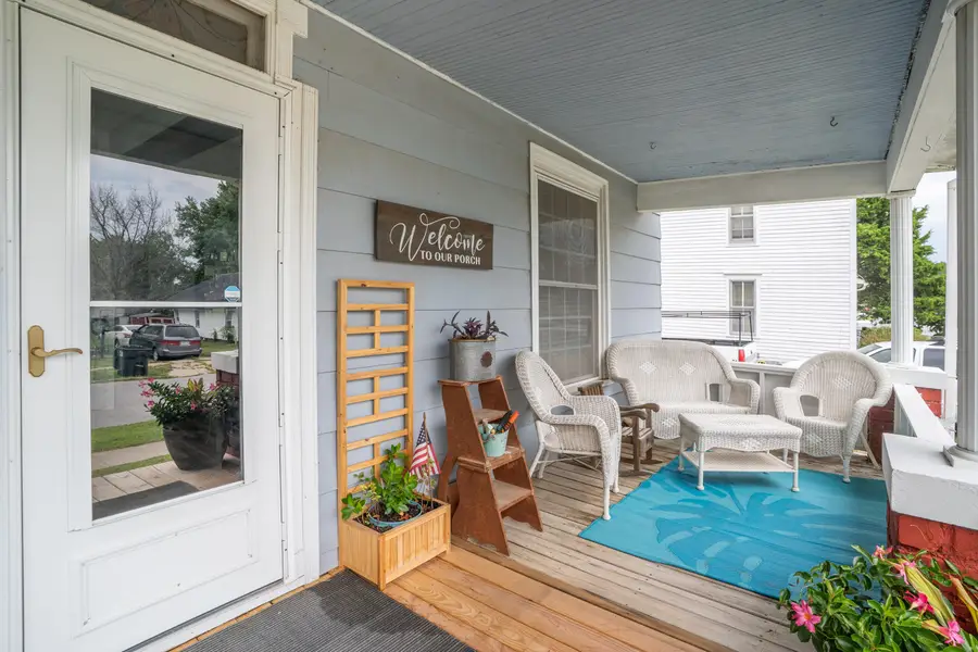 511 Vincil St, Moberly, MO 65270 - #2