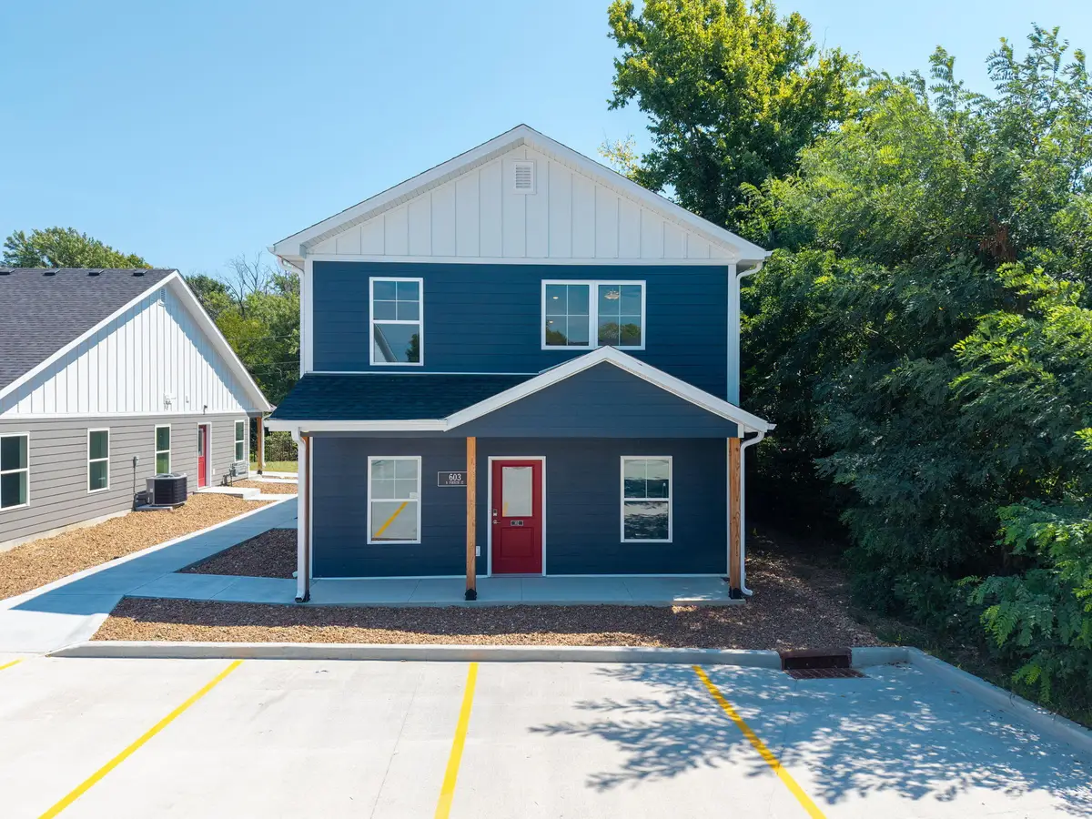 603 N 4th St #102, Columbia, MO 65201 - #1
