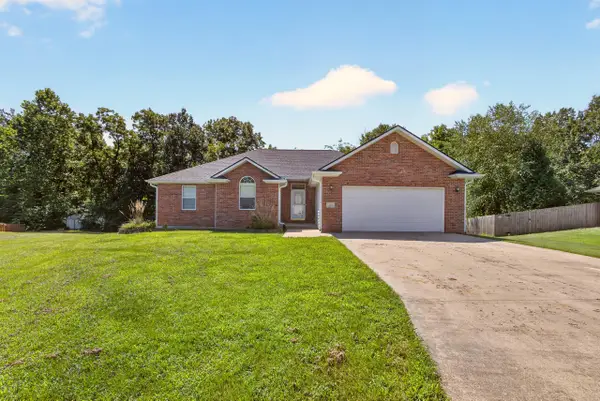 400 Renee Dr, ASHLAND, MO 65010
