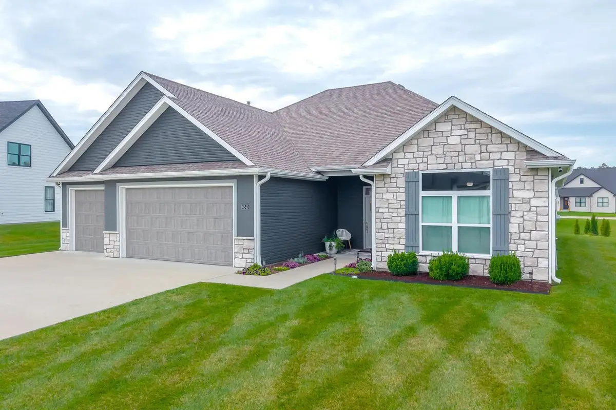 6540 Gateway Arch Way, Ashland, MO 65010 - #1