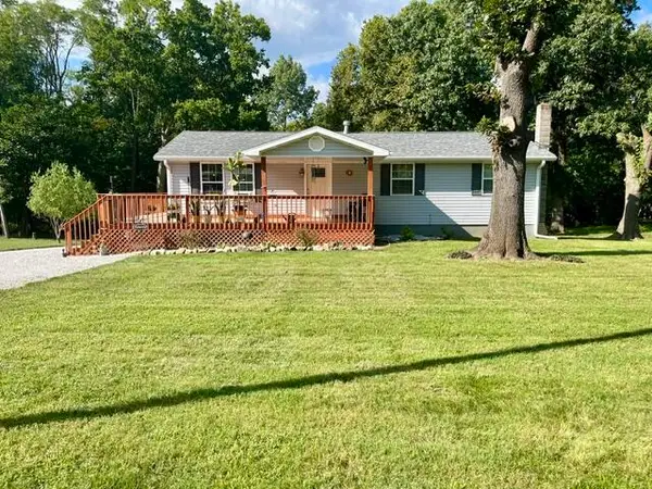 1551 County Road 1315, MOBERLY, MO 65270