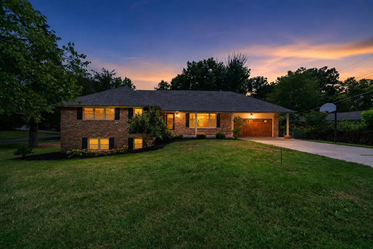 3002 Bray Ave, Columbia, MO 65203 - #1