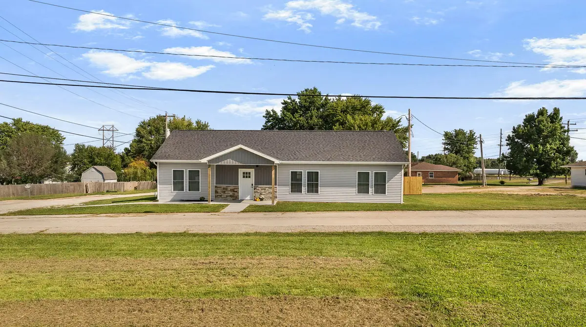 1202 Hillcrest Rd, California, MO 65018 - #1