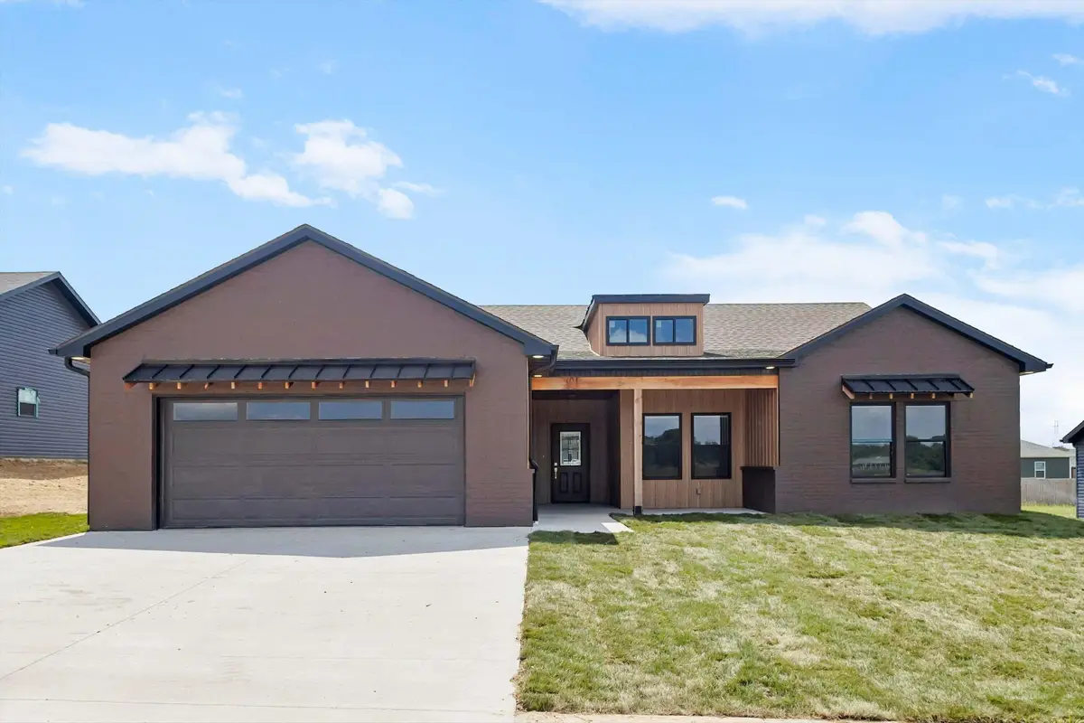 2153 Moonflower Dr, Holts Summit, MO 65043 - #1