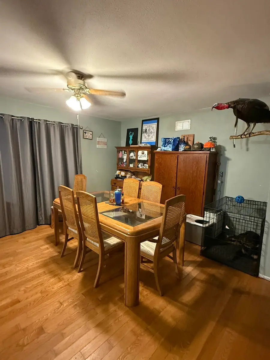 24000 Schunemeyer Rd, Centralia, MO 65240 - #3