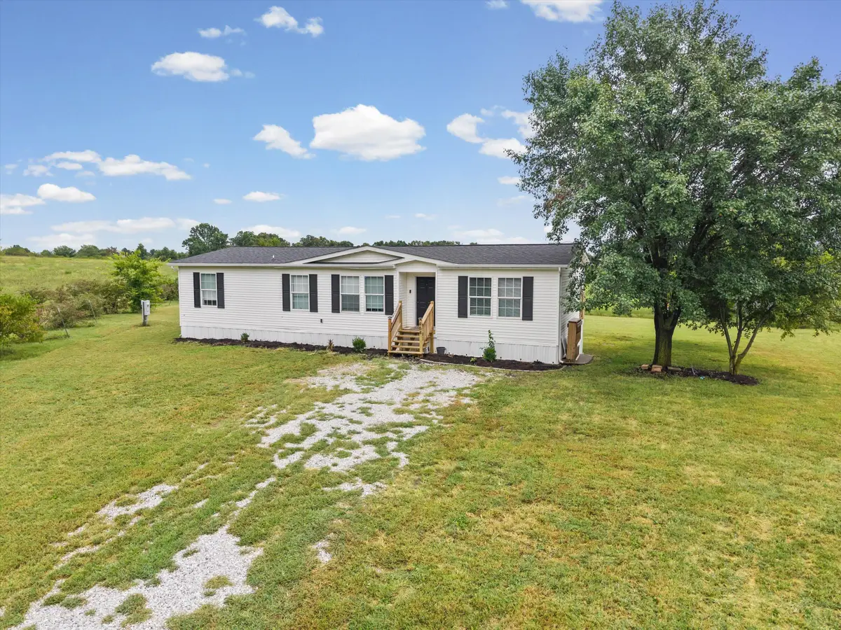 464 State Route Y, Harrisburg, MO 65256 - #1