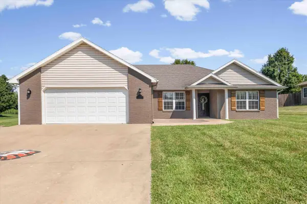 805 Justin Ln, ASHLAND, MO 65010