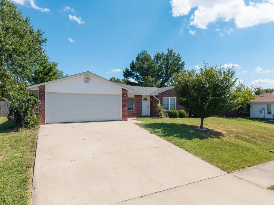 3910 Beechwood Dr, Columbia, MO 65202 - #2