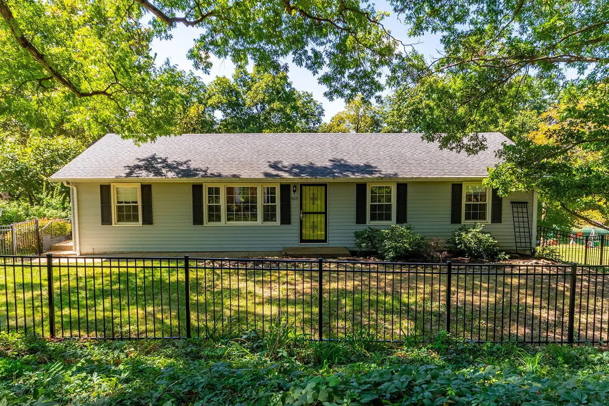 3809 Grace Ellen Dr, Columbia, MO 65202 - #1