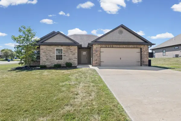 5910 Eagle Lake Dr, ASHLAND, MO 65010