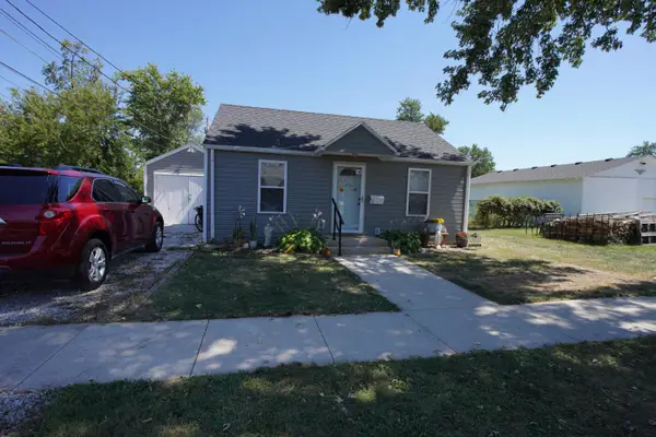 120 S Walnut St, CENTRALIA, MO 65240