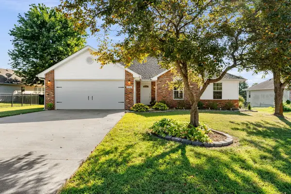 6200 N Water Cress Cir, COLUMBIA, MO 65202