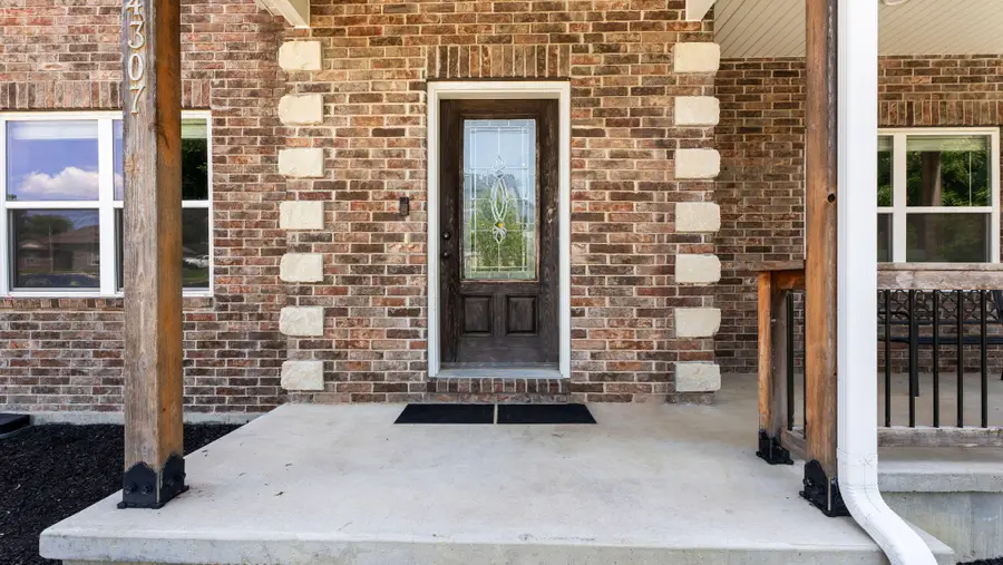 4307 Zoe Ln, Columbia, MO 65201 - #3
