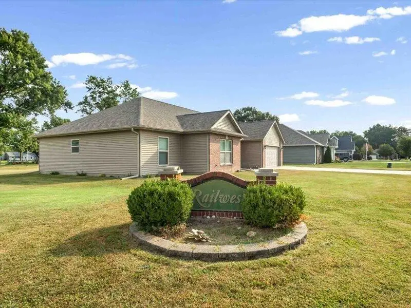 511 Kentucky St, Moberly, MO 65270 - #2