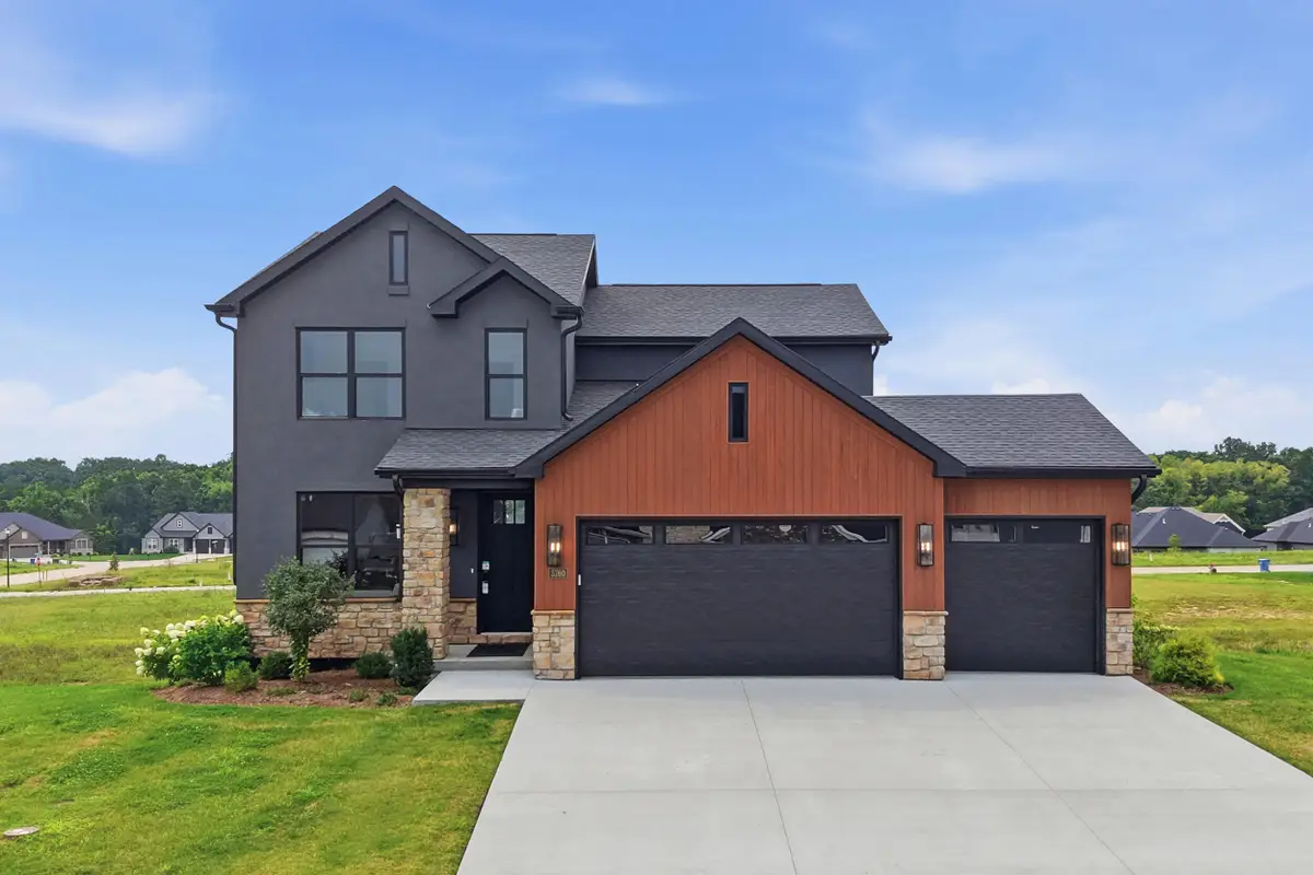 5760 Kingfisher Dr, Ashland, MO 65010 - #1