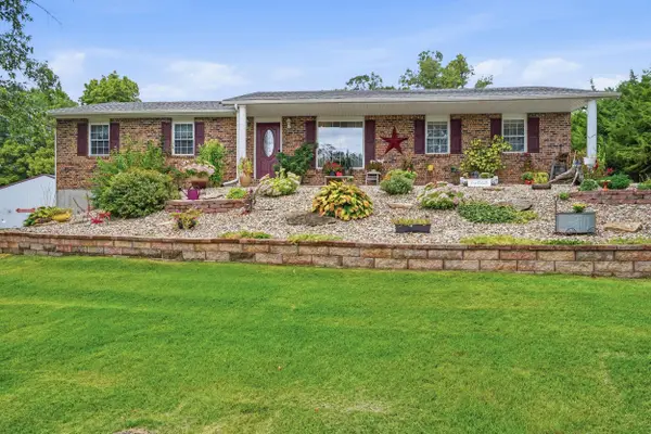 5015 Hickory Hills Dr, FULTON, MO 65251